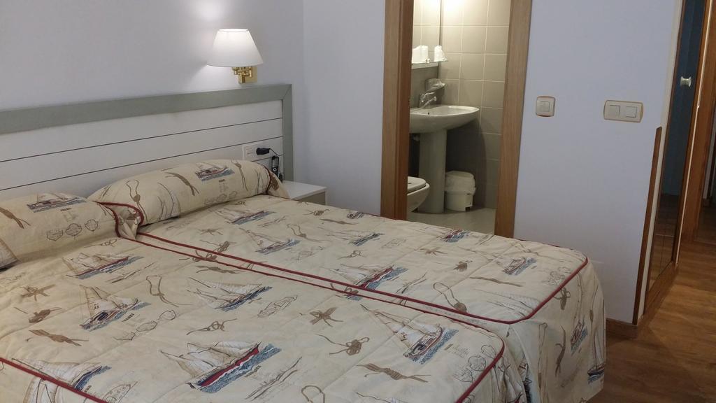 Isabel - Suarez Inclan 38 Hotel Cudillero Cameră foto